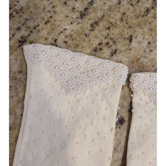 New? Vintage One Size Fits Cream Stretch Nylon Formal 8" Gloves Silver Tone Bead - Picture 4 of 16